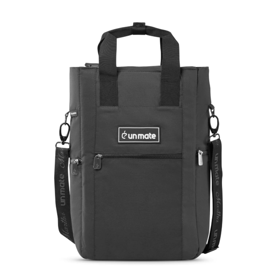 Matera de poliester negra.